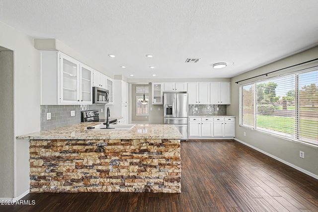 1855 W MOCKINGBIRD Drive, Chandler, AZ 85286