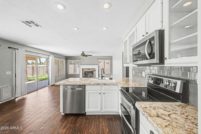 1855 W MOCKINGBIRD Drive, Chandler, AZ 85286
