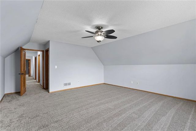 2402 SW Springcreek Court, Blue Springs, MO 64015