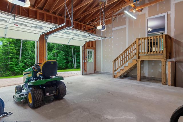 633 Beauty Hill Road, Barnstead, NH 03218
