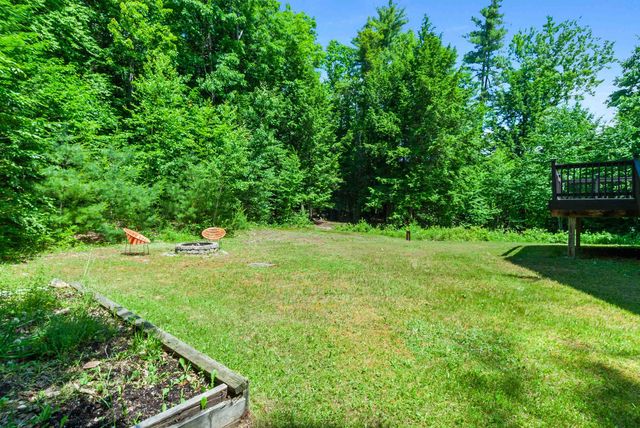 633 Beauty Hill Road, Barnstead, NH 03218