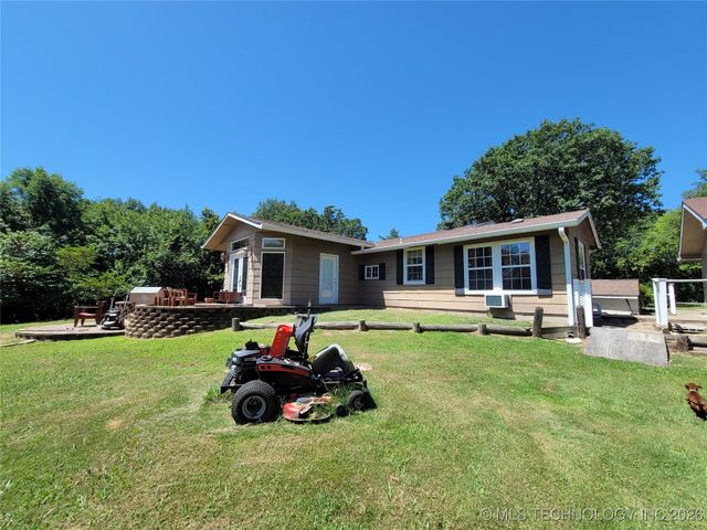 156 Bower Road, Eufaula, OK 74432