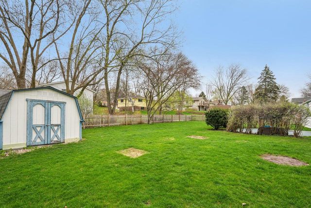 313 S University DRIVE, Waukesha, WI 53188