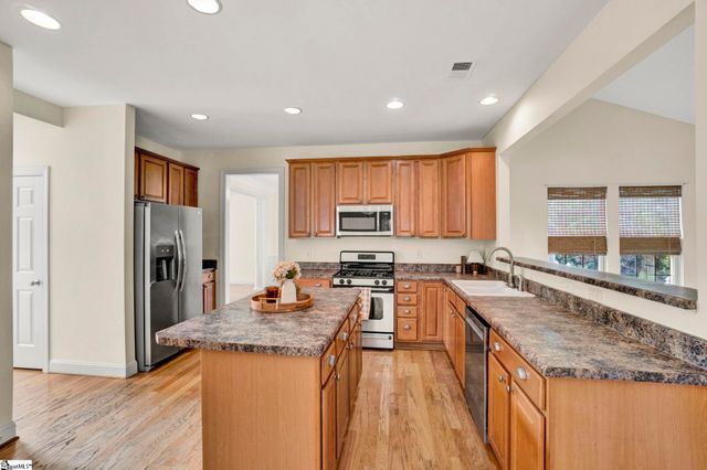 407 Gunnison Drive, Simpsonville, SC 29681