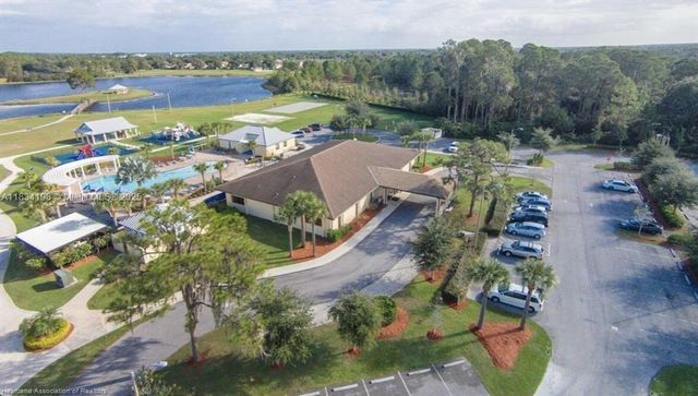 103 Sunflower Dr, Lake Placid, FL 33852