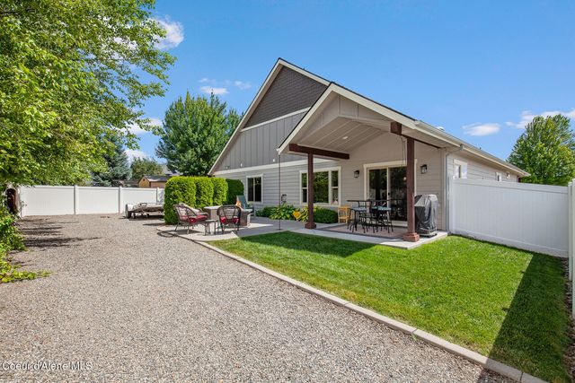3332 W Magistrate LOOP, Hayden, ID 83835