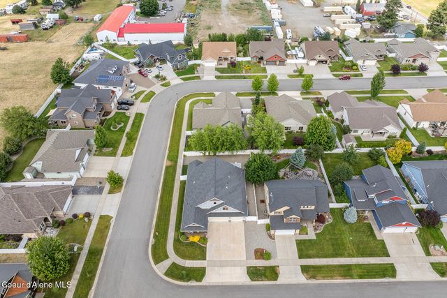 3332 W Magistrate LOOP, Hayden, ID 83835