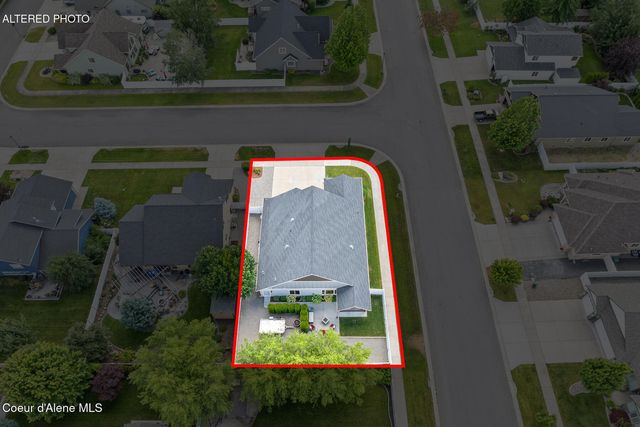 3332 W Magistrate LOOP, Hayden, ID 83835