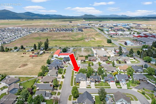 3332 W Magistrate LOOP, Hayden, ID 83835