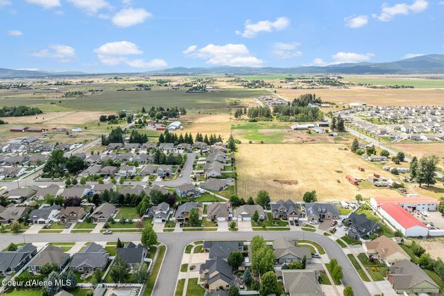3332 W Magistrate LOOP, Hayden, ID 83835