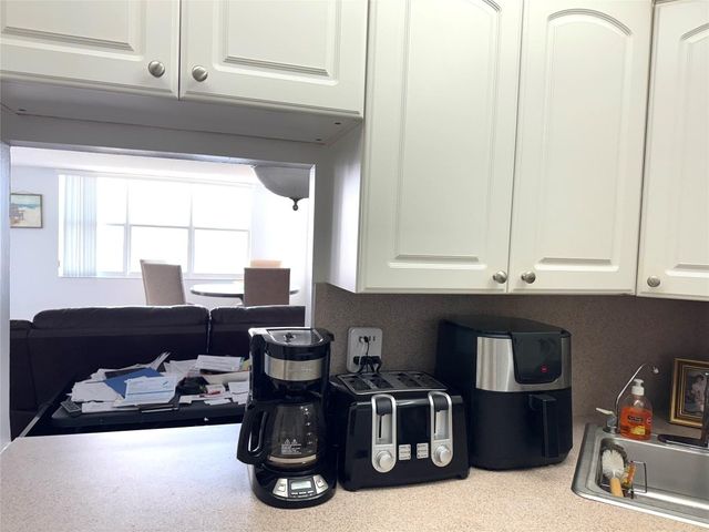 3015 N Ocean Boulevard 19E, Fort Lauderdale, FL 33308