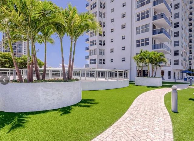 3015 N Ocean Boulevard 19E, Fort Lauderdale, FL 33308