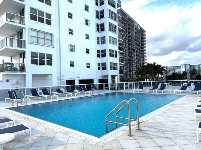 3015 N Ocean Boulevard 19E, Fort Lauderdale, FL 33308