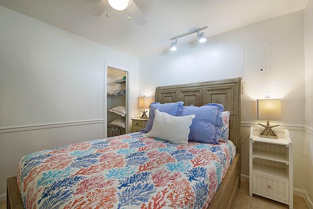 338 NE 7th Avenue A, Delray Beach, FL 33483