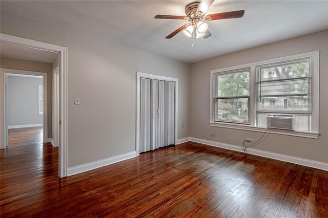 1312 16th Street, Huntsville, TX 77340