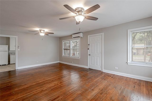1312 16th Street, Huntsville, TX 77340