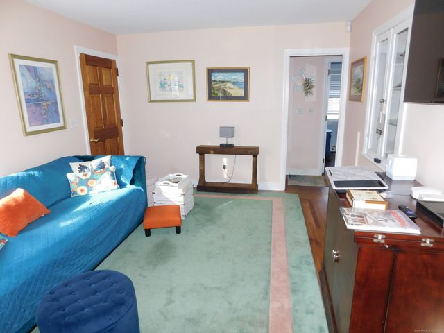 6 Anita Avenue, Waterford, CT 06385