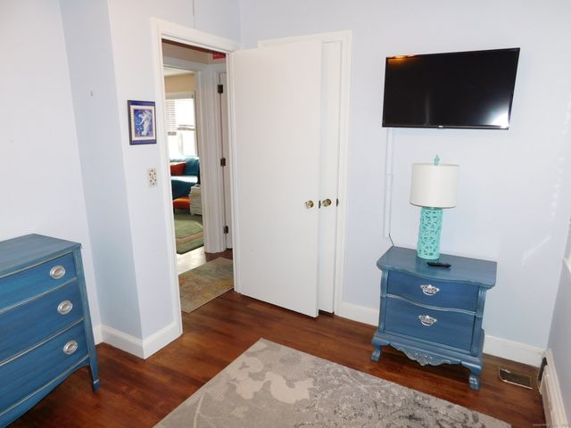 6 Anita Avenue, Waterford, CT 06385