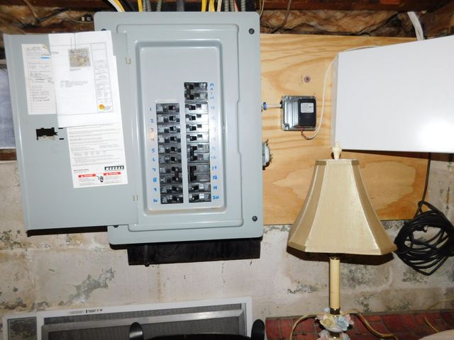 6 Anita Avenue, Waterford, CT 06385