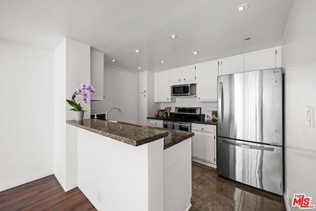 10535 Wilshire Boulevard 1412, Los Angeles, CA 90024