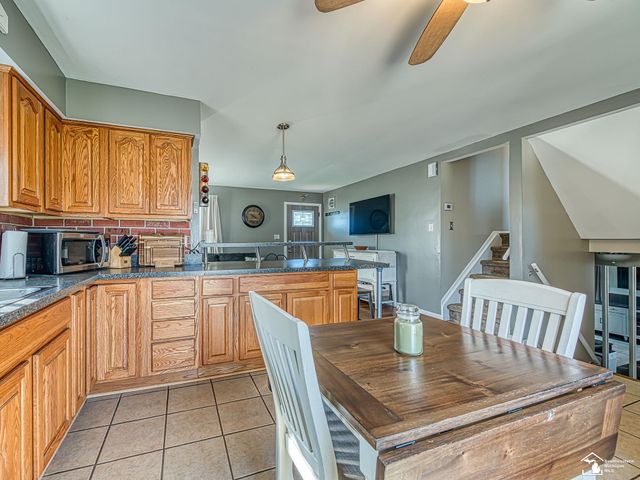 22244 Candace Drive, Rockwood, MI 48173