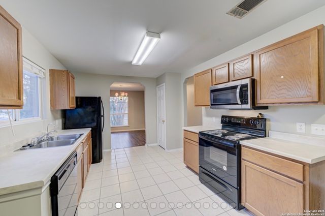 20802 Phlox Mdw, San Antonio, TX 78259