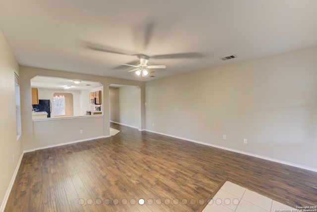 20802 Phlox Mdw, San Antonio, TX 78259