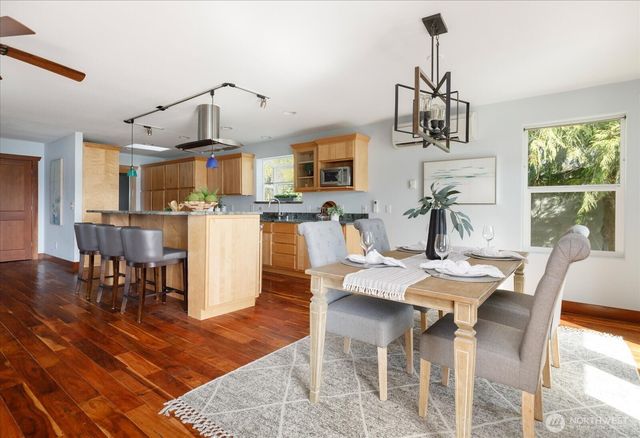 453 Race Road, Coupeville, WA 98239