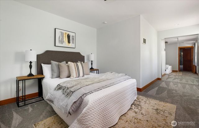 453 Race Road, Coupeville, WA 98239