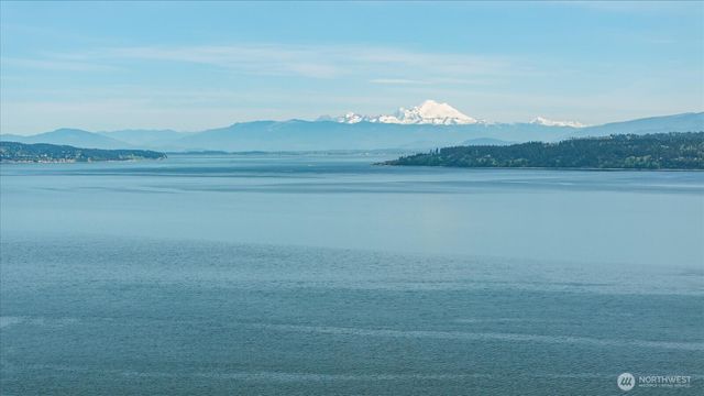 453 Race Road, Coupeville, WA 98239