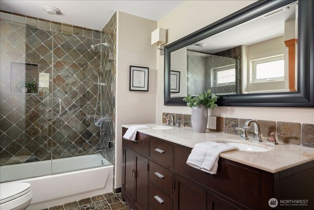 453 Race Road, Coupeville, WA 98239