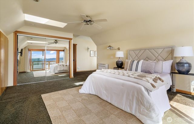 453 Race Road, Coupeville, WA 98239