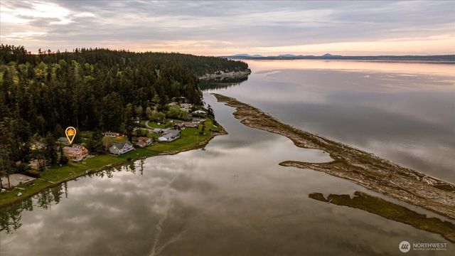453 Race Road, Coupeville, WA 98239