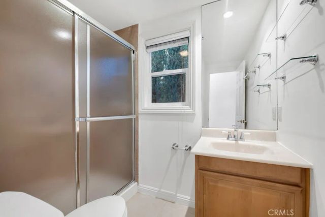 4446 Hayvenhurst Avenue, Encino, CA 91436