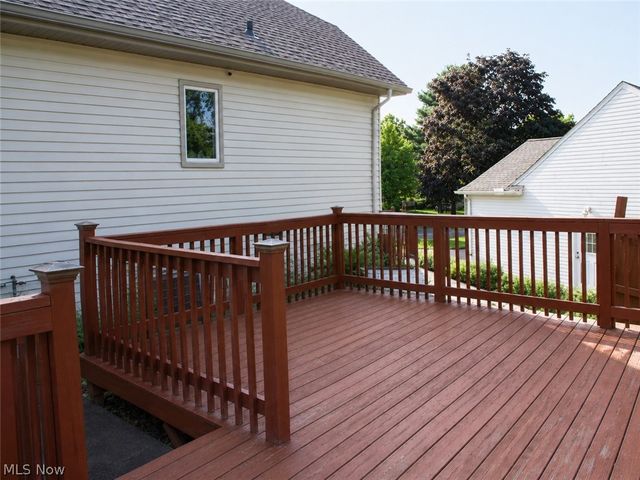 173 Brush Road, Richmond Heights, OH 44143
