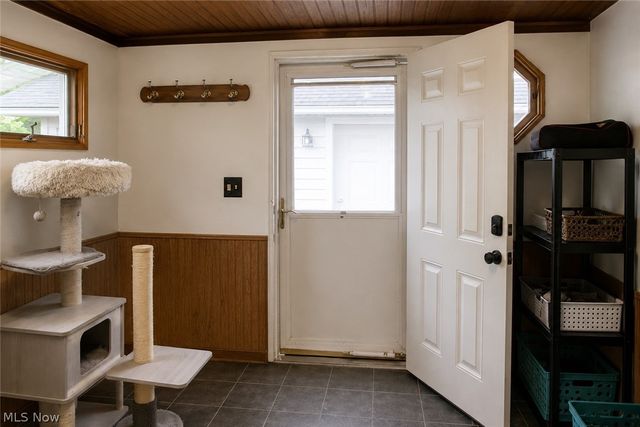 173 Brush Road, Richmond Heights, OH 44143