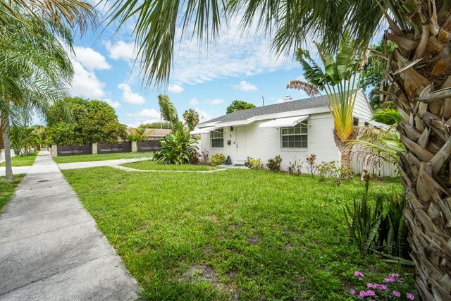 1007 Charles Street, West Palm Beach, FL 33401