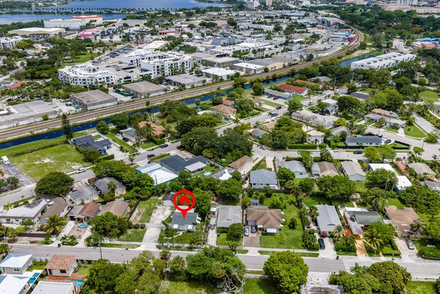 1007 Charles Street, West Palm Beach, FL 33401