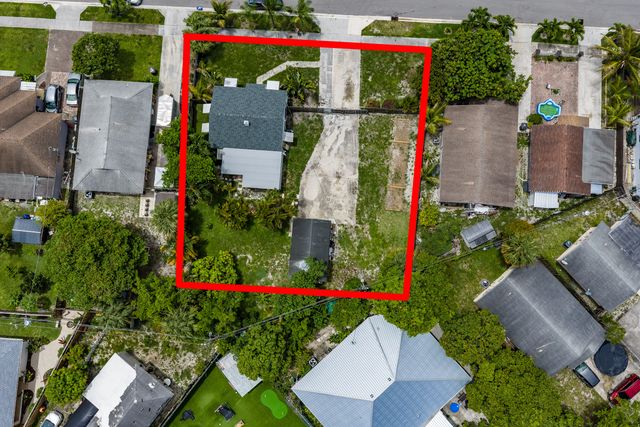 1007 Charles Street, West Palm Beach, FL 33401