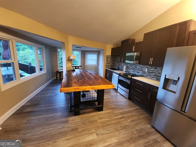 790 Mining Gap Conn, Young Harris, GA 30582