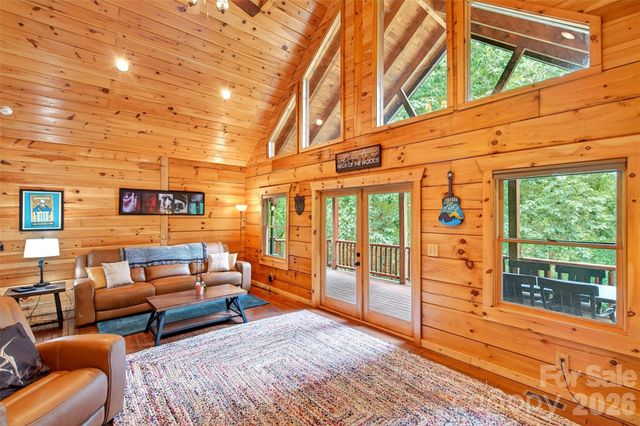 34 Waterfall Drive, Marion, NC 28752