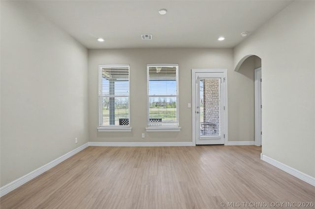 30555 E 65th Street S, Broken Arrow, OK 74014