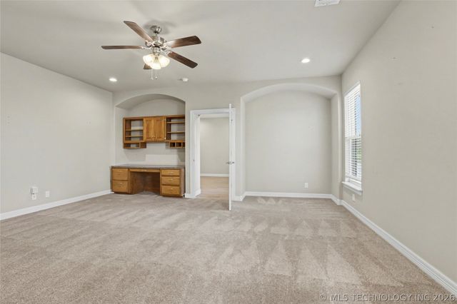 30555 E 65th Street S, Broken Arrow, OK 74014