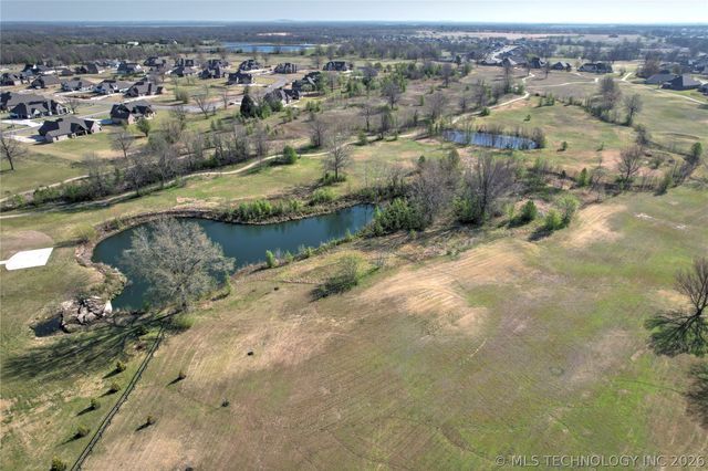 30555 E 65th Street S, Broken Arrow, OK 74014