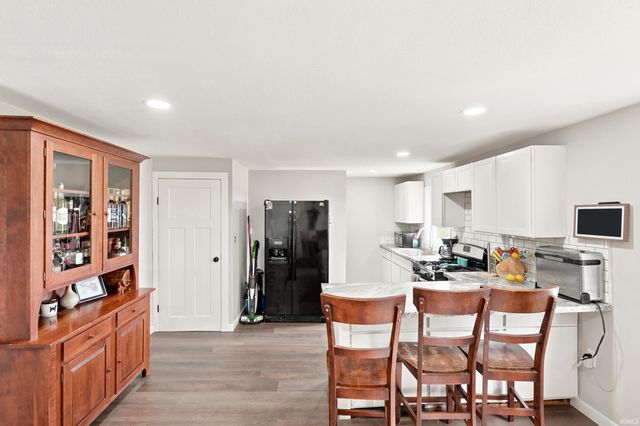 4176 E 400 Road, Huntington, IN 46750
