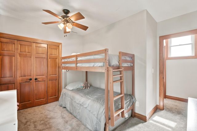 4176 E 400 Road, Huntington, IN 46750