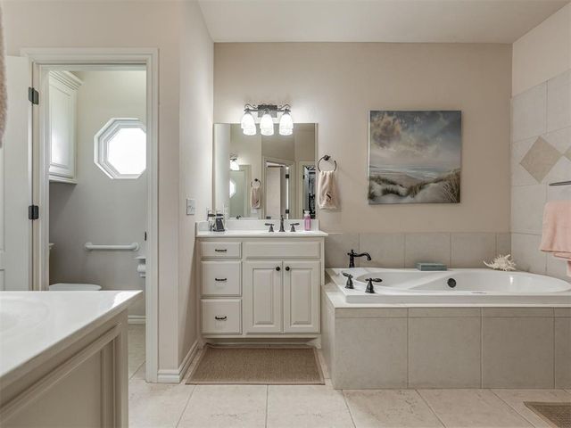 11104 Shoreside Drive, Oklahoma City, OK 73170