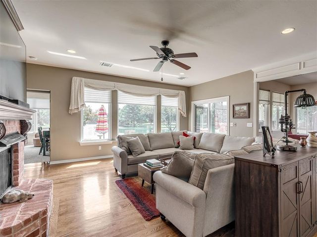 11104 Shoreside Drive, Oklahoma City, OK 73170