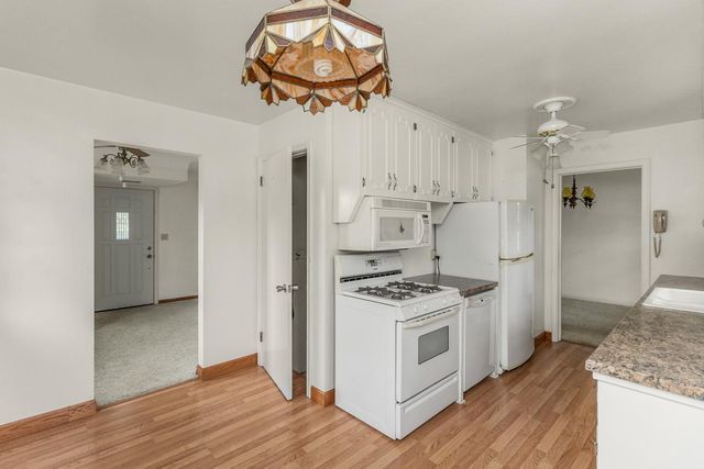 3707 Howard Avenue, White Bear Lake, MN 55110