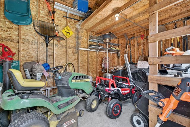 312 Badger Court, Oswego, IL 60543